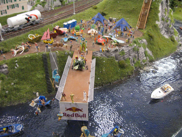 2010-Wunderwelt-027-Red_Bull_Flugshow